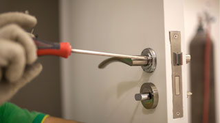 Commercial Locksmith at 91502 Burbank, California